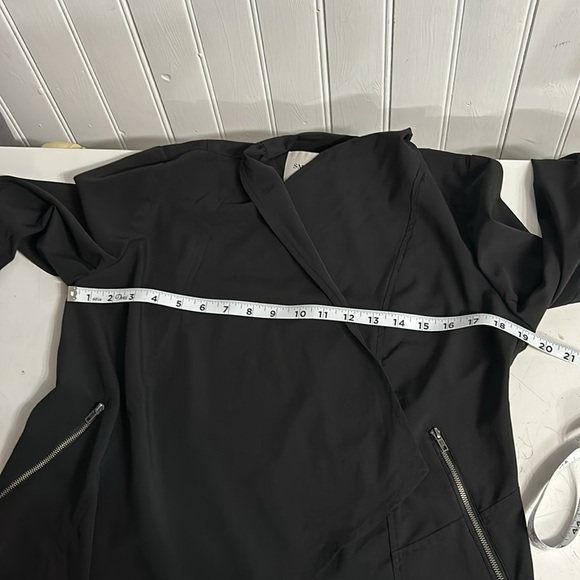 Size M Smart set black blazer - Picture 6 of 8